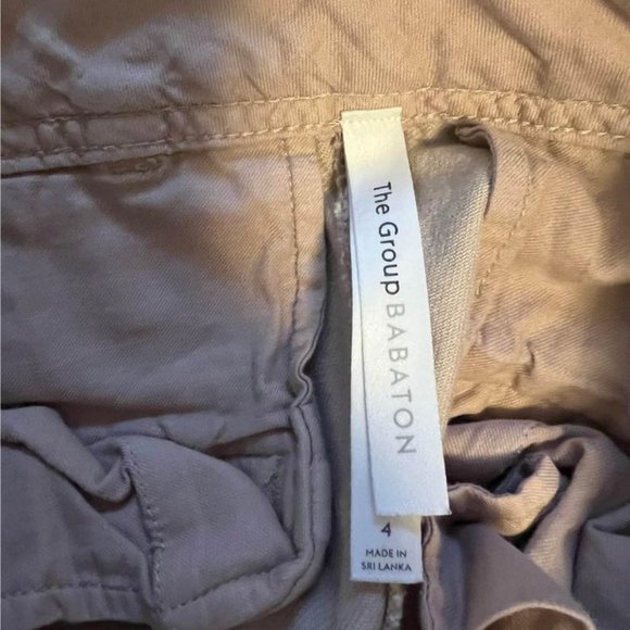 ARITZIA THE GROUP BABATON TAN PLEATED SHORTS SIZE 4 - Picture 2 of 2